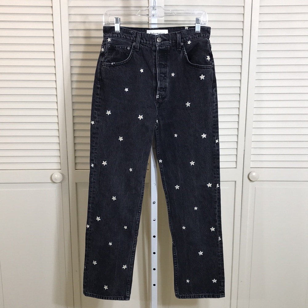 Reformation Cynthia High Relaxed Black Daisy Jeans Size 27 - Picture 4 of 16